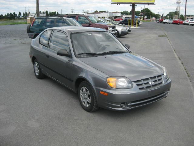 2003 Hyundai Accent LX Coupe 4-spd AT