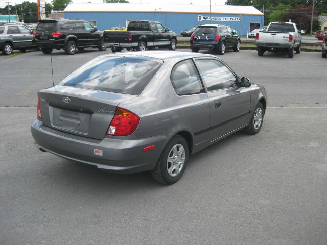 2003 Hyundai Accent LX Coupe 4-spd AT