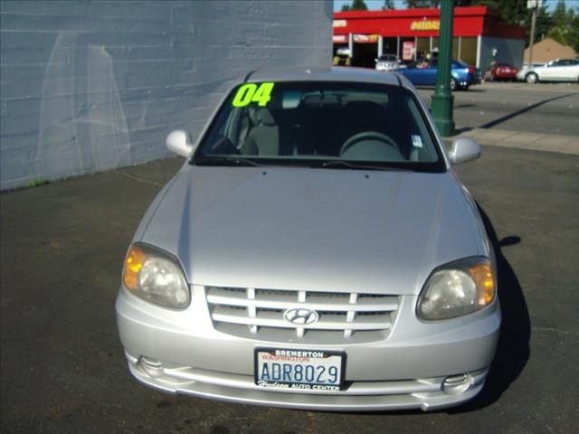 2004 Hyundai Accent Shawd