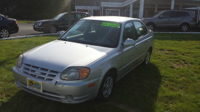 2005 Hyundai Accent 4WGN