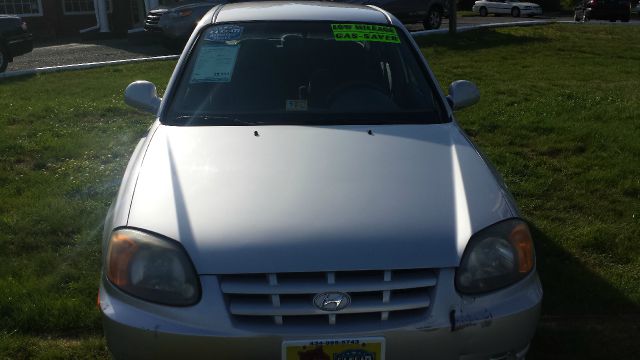 2005 Hyundai Accent 4WGN