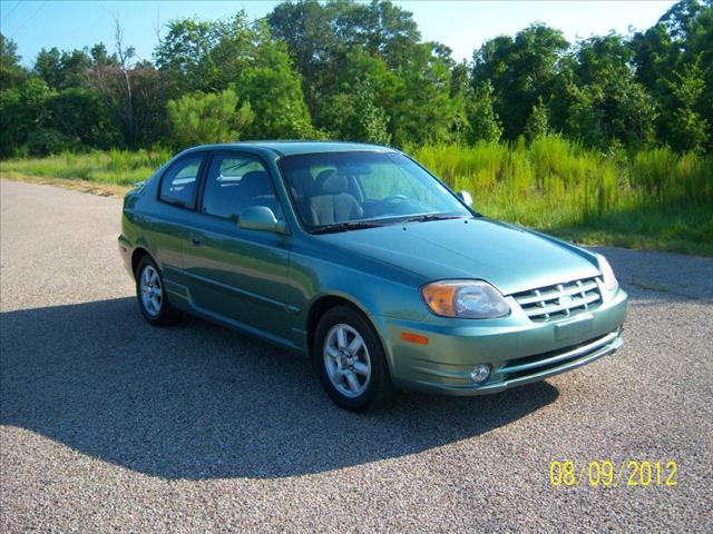 2005 Hyundai Accent Cargo Van 2WD