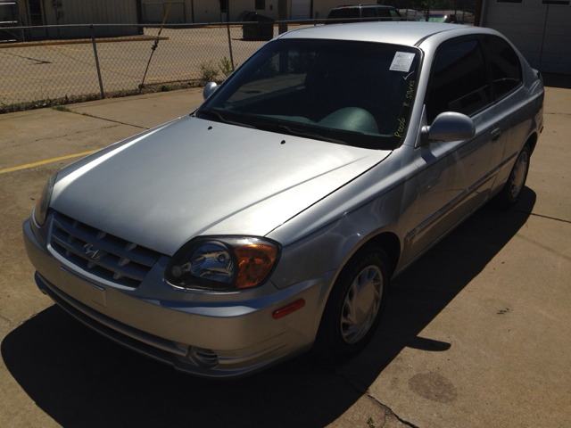 2005 Hyundai Accent 5.2