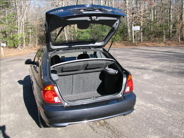 2005 Hyundai Accent FWD 4dr Sport