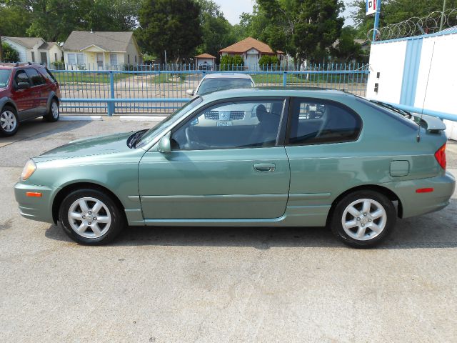 2005 Hyundai Accent 5.2