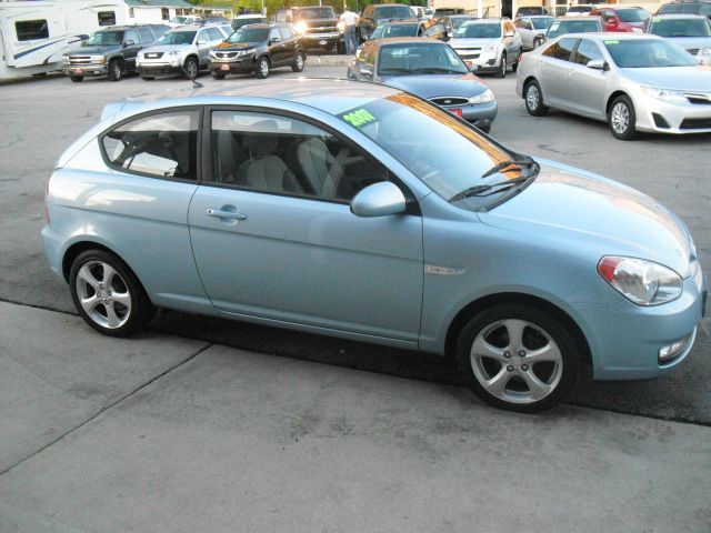 2007 Hyundai Accent LS LOW Milesfactory Warranty Sedan