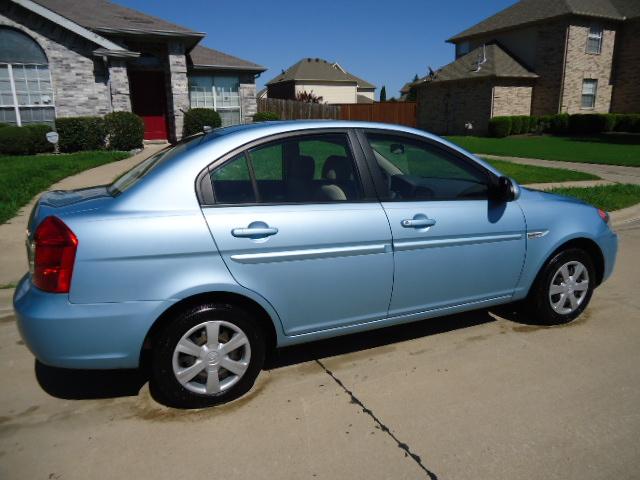 2007 Hyundai Accent Unknown