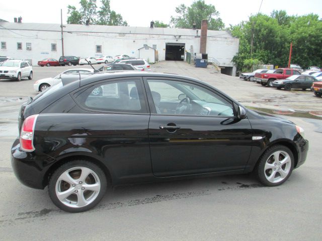 2007 Hyundai Accent LS LOW Milesfactory Warranty Sedan