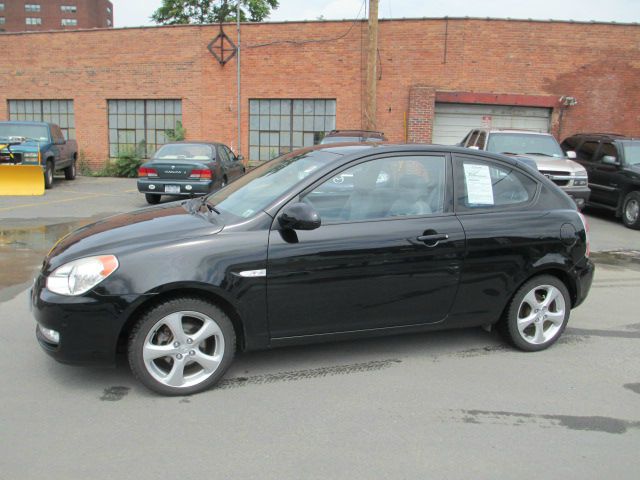 2007 Hyundai Accent LS LOW Milesfactory Warranty Sedan