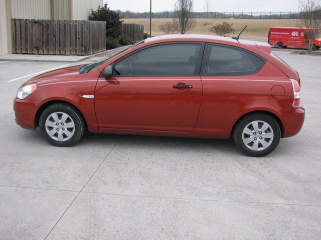 2008 Hyundai Accent Unknown