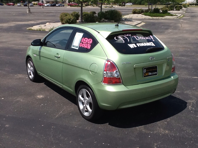 2008 Hyundai Accent L Wagon 4D , AWD, NEW Cluch