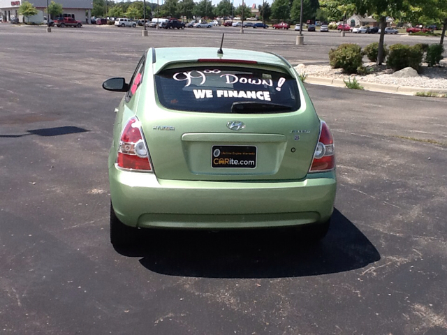 2008 Hyundai Accent L Wagon 4D , AWD, NEW Cluch