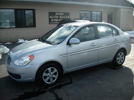 2009 Hyundai Accent Unknown