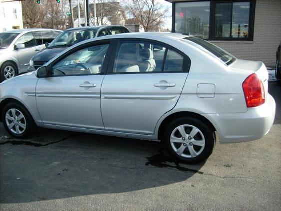 2009 Hyundai Accent Unknown