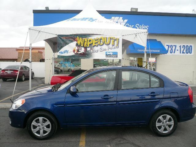 2009 Hyundai Accent FWD 4dr Sport