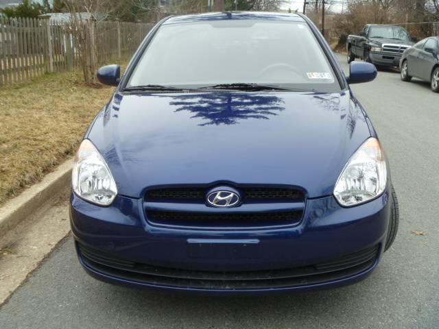 2010 Hyundai Accent FWD 4dr Sport