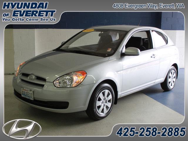 2010 Hyundai Accent XLS