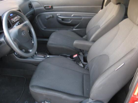 2010 Hyundai Accent Unknown