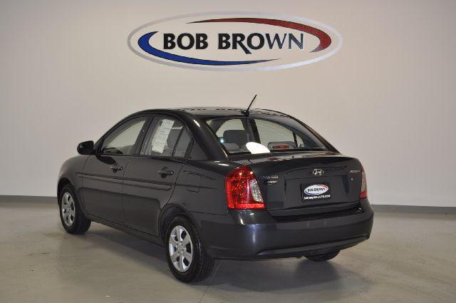 2010 Hyundai Accent FWD 4dr Sport