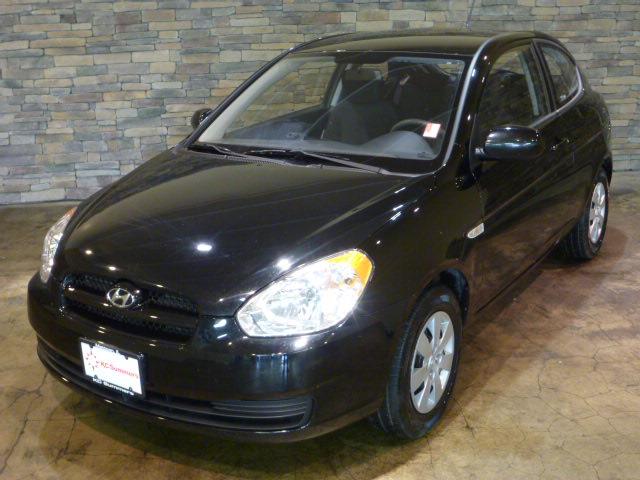 2011 Hyundai Accent XLS