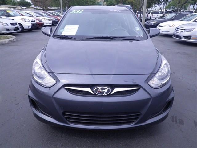 2012 Hyundai Accent FWD 4dr Sport