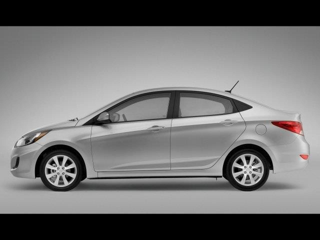 2012 Hyundai Accent CXL (marshalltown)