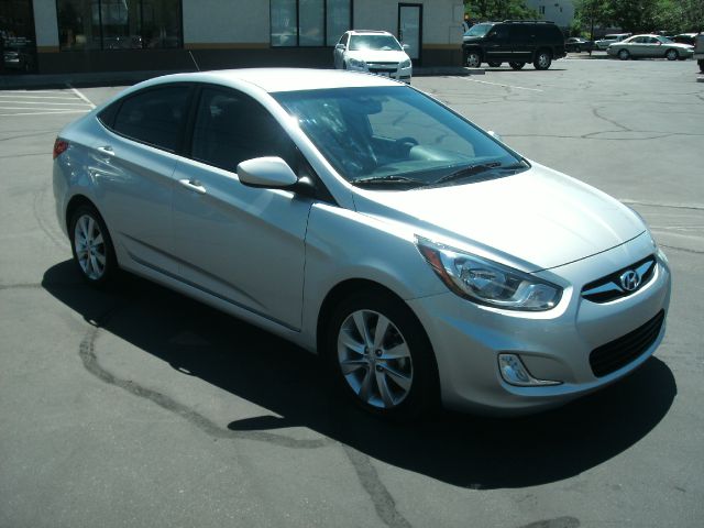 2013 Hyundai Accent ST Sport SLT TRX4 Off Road Laramie