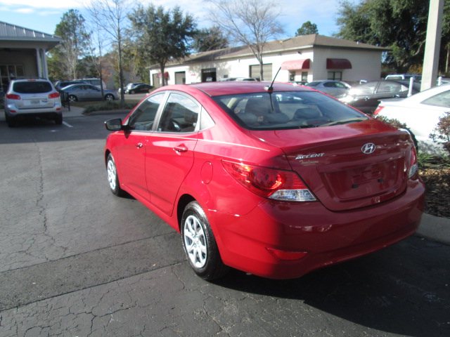 2013 Hyundai Accent FWD 4dr Sport