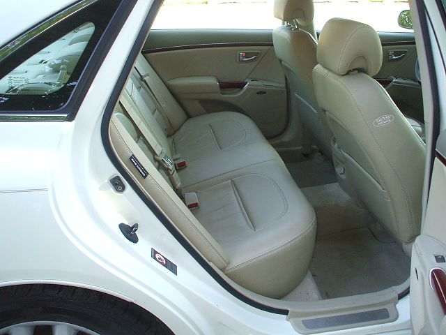 2006 Hyundai Azera SLT 25