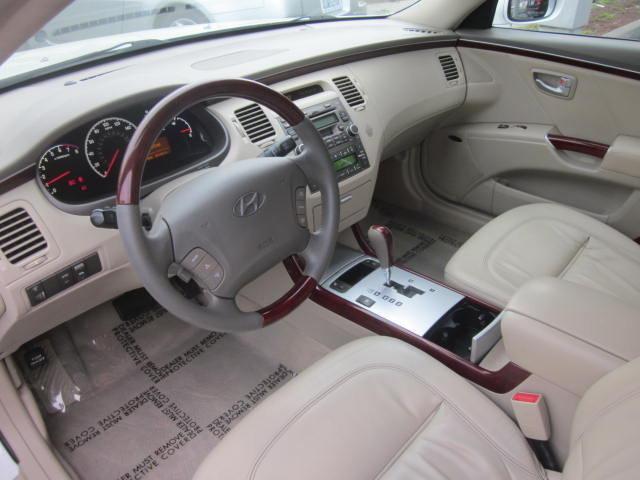 2006 Hyundai Azera Unknown