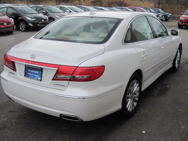 2011 Hyundai Azera SLT 25