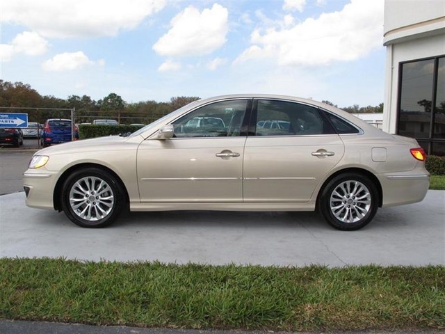 2011 Hyundai Azera SLT 25