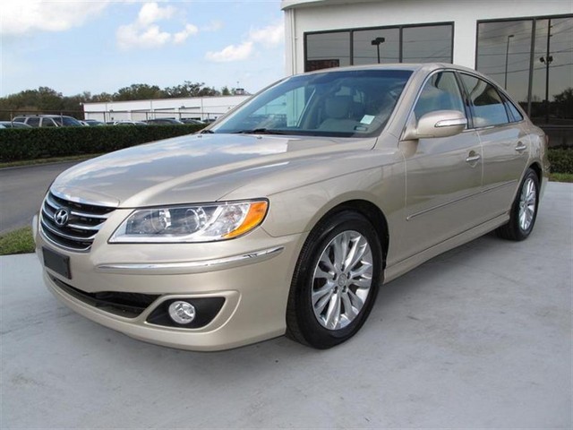 2011 Hyundai Azera SLT 25