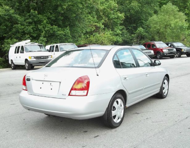 2001 Hyundai Elantra FWD 4dr Sport