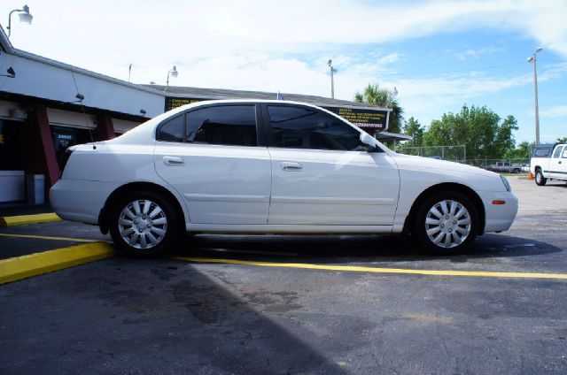 2001 Hyundai Elantra FWD 4dr Sport