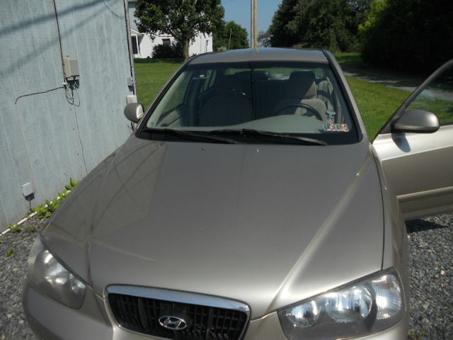 2001 Hyundai Elantra FWD 4dr Sport