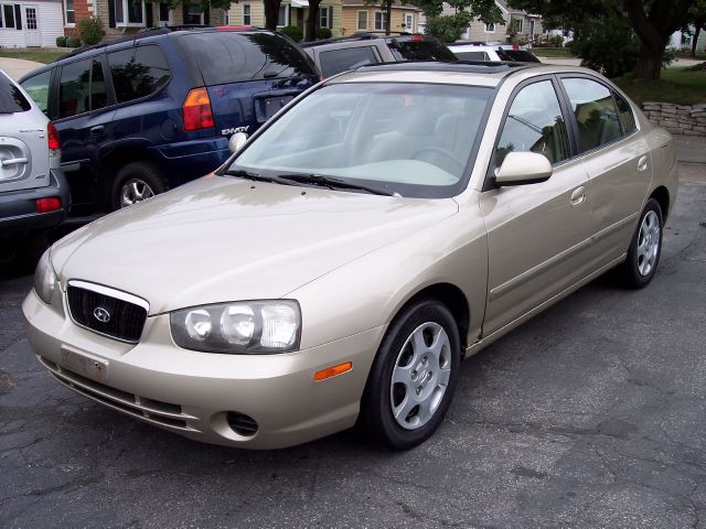 2001 Hyundai Elantra FWD 4dr Sport