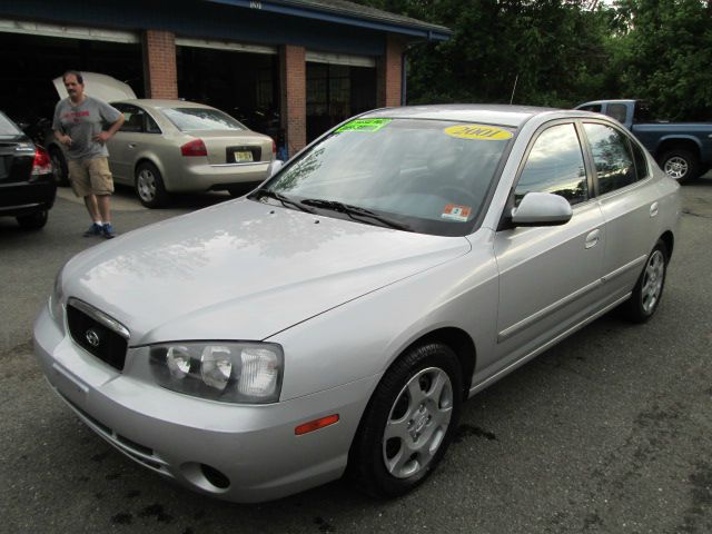 2001 Hyundai Elantra FWD 4dr Sport