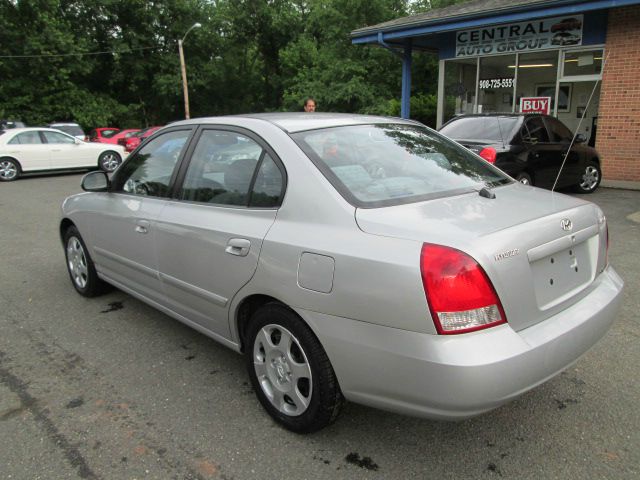 2001 Hyundai Elantra FWD 4dr Sport