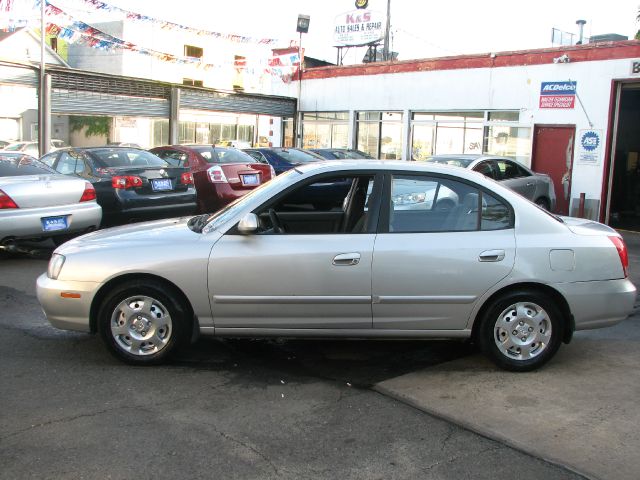 2001 Hyundai Elantra FWD 4dr Sport