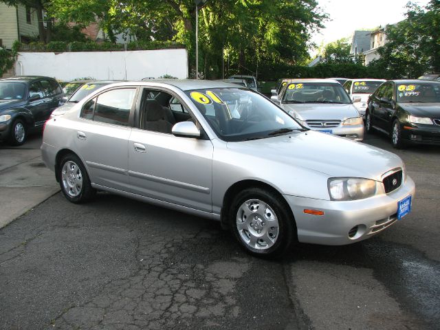 2001 Hyundai Elantra FWD 4dr Sport