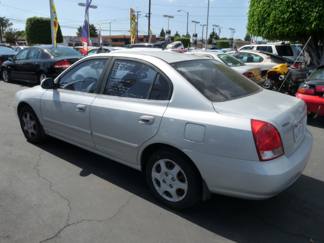 2002 Hyundai Elantra FWD 4dr Sport