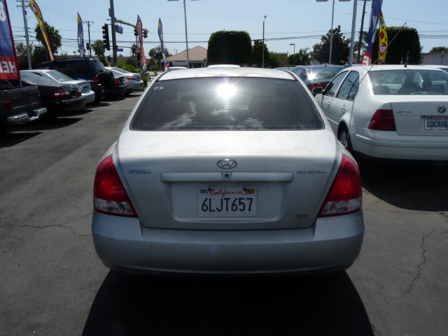 2002 Hyundai Elantra FWD 4dr Sport