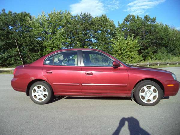 2002 Hyundai Elantra FWD 4dr Sport