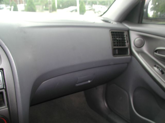 2002 Hyundai Elantra Unknown