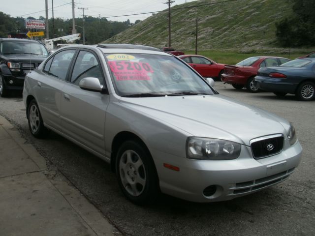 2002 Hyundai Elantra FWD 4dr Sport