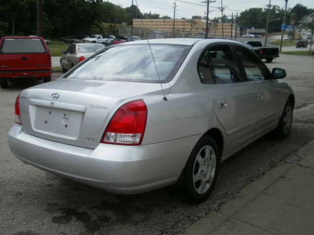 2002 Hyundai Elantra FWD 4dr Sport