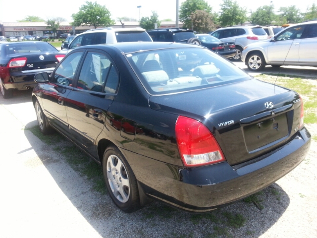 2002 Hyundai Elantra Standard 4X4 Hardtop