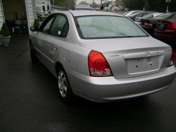 2002 Hyundai Elantra FWD 4dr Sport