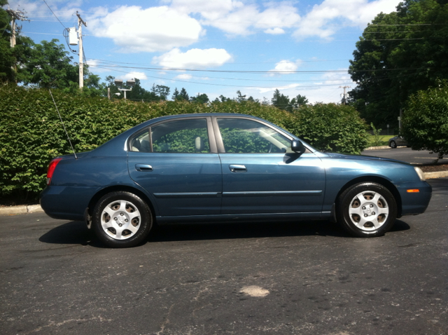 2002 Hyundai Elantra FWD 4dr Sport